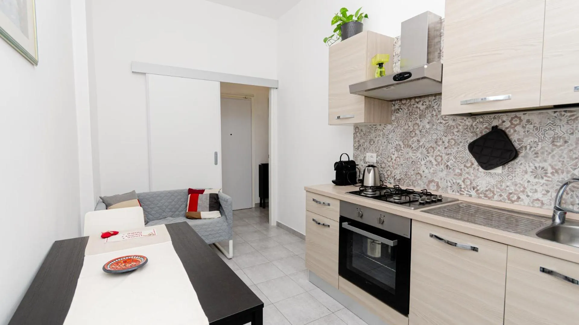 Vivimihome - Crespi House A 3 Minuti Dalla Metro ميلان شقة