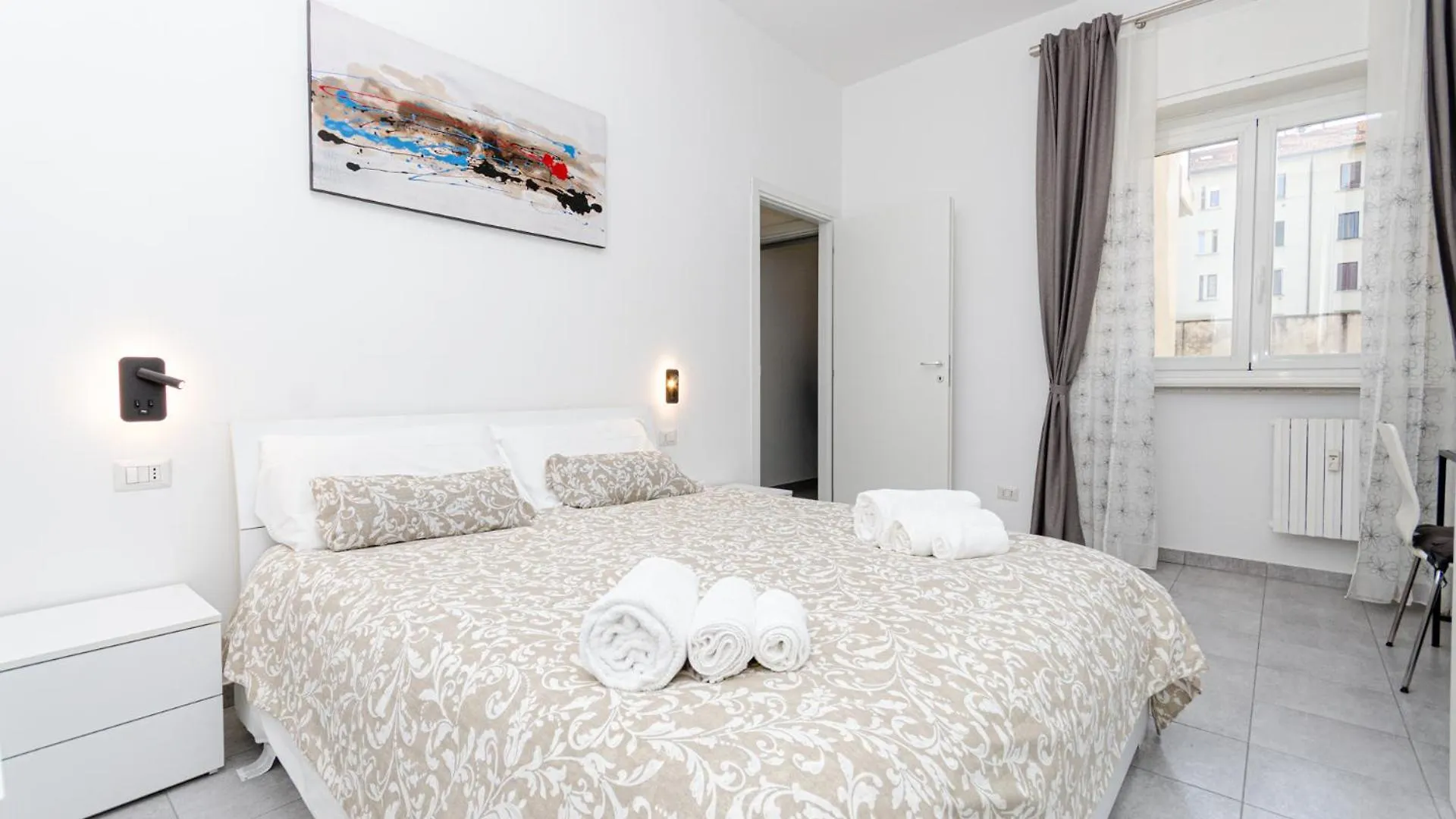 Vivimihome - Crespi House A 3 Minuti Dalla Metro ميلان إيطاليا
